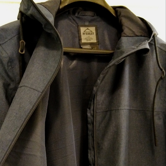 McKinley (L) waterproof jacket - NWT - Picture 7 of 14